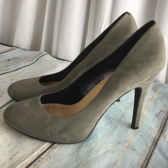 Jessica Simpson Shoes - Jessica Simpson Gray Suede Heels 11